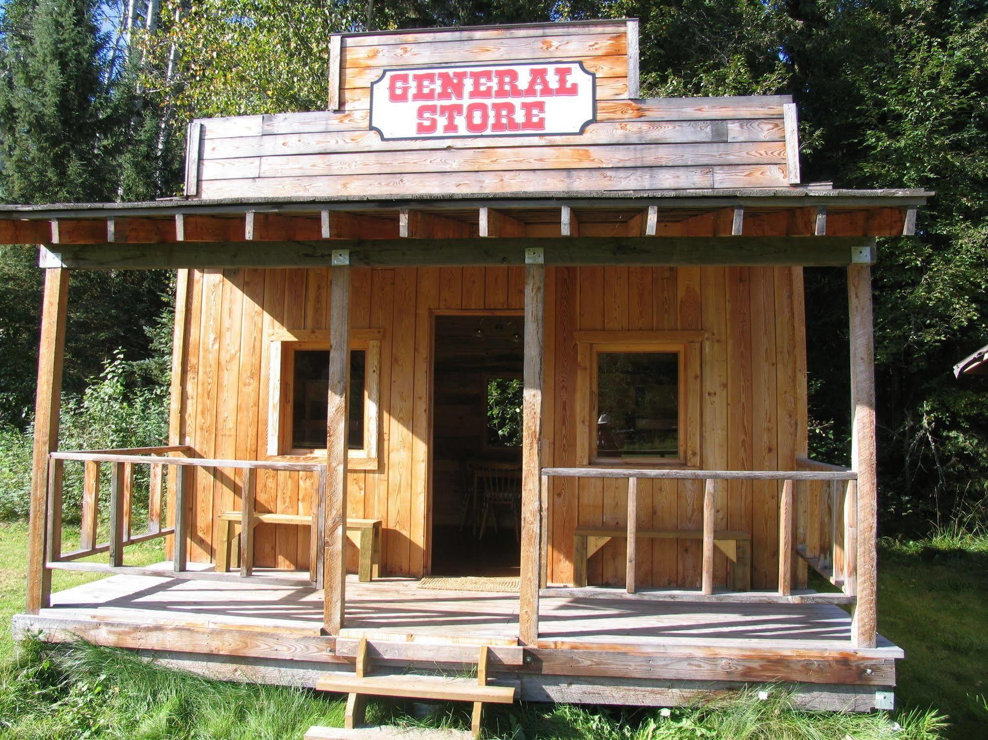 Hotel Wells Gray Guest Ranch Clearwater Zewnętrze zdjęcie