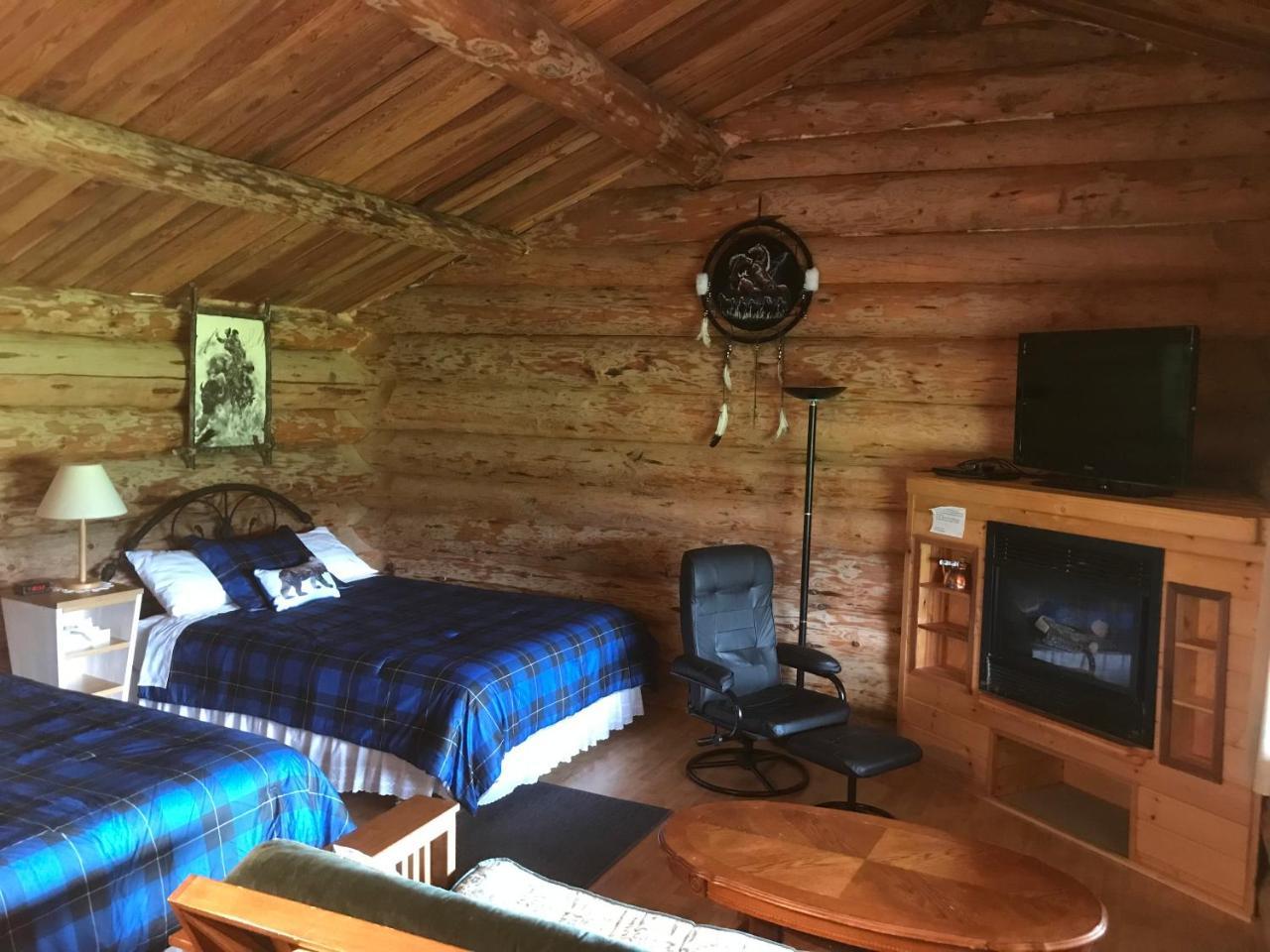Hotel Wells Gray Guest Ranch Clearwater Zewnętrze zdjęcie
